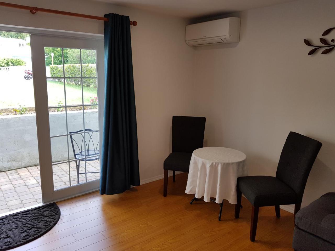 Windsong Guest Apartments Pembroke Zewnętrze zdjęcie