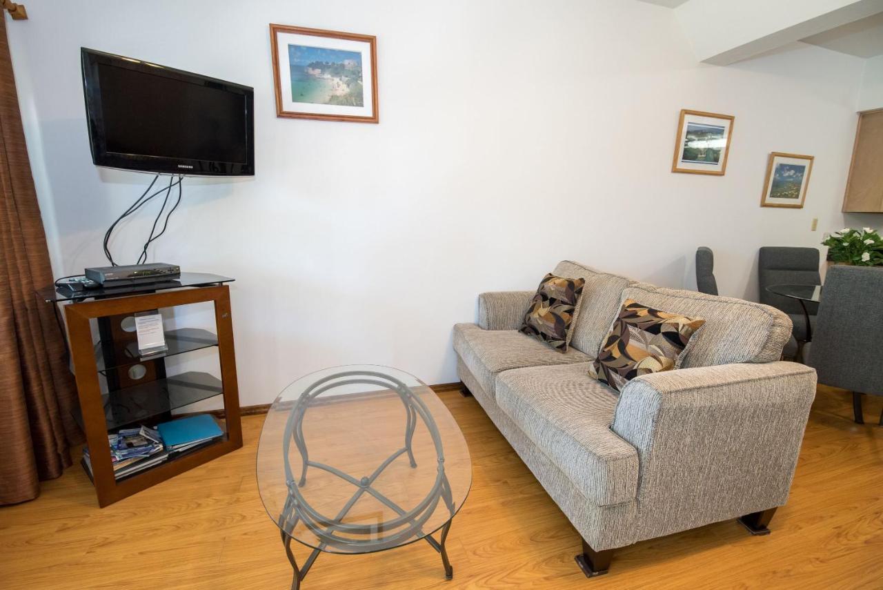 Windsong Guest Apartments Pembroke Zewnętrze zdjęcie